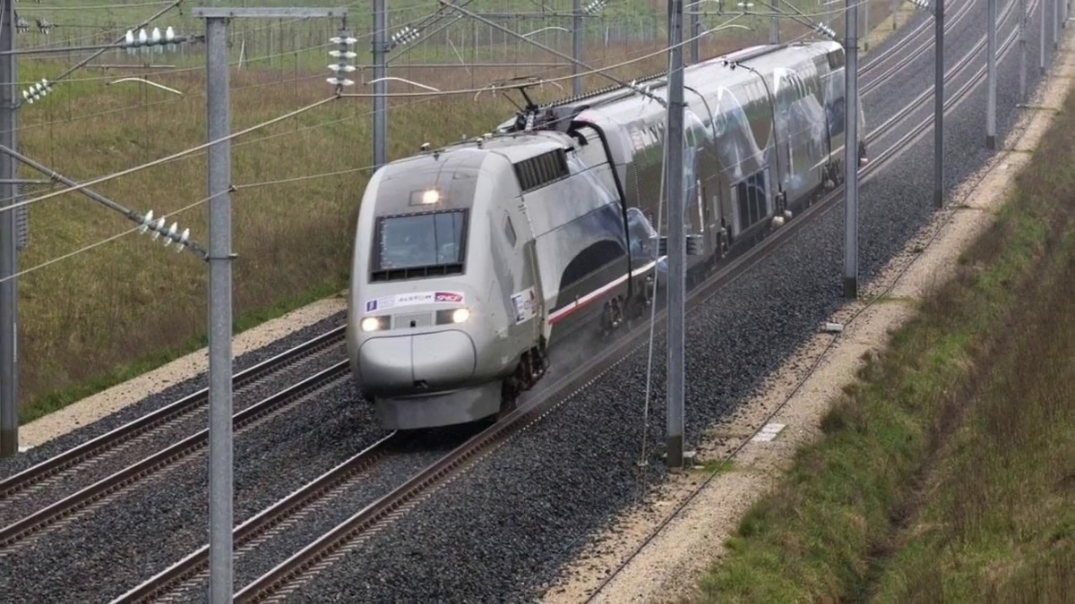 Так ставился рекорд скорости во Франции. Фото взято из открытых источников.