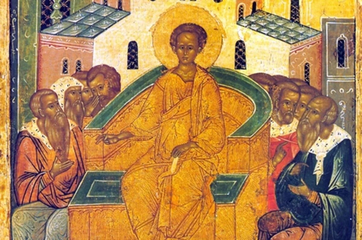    Праздник знаменует ровно половину расстояния между Пасхой и Троицей.