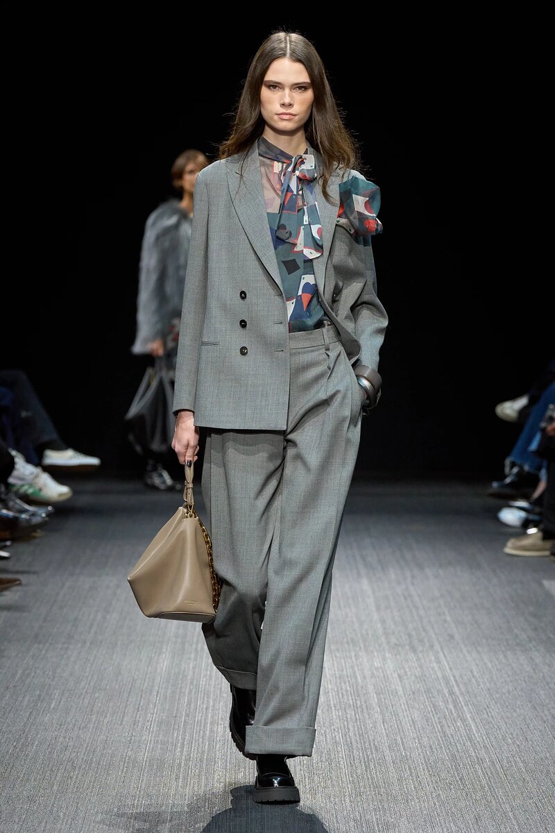 Emporio Armani Fall 2025 Ready-To-Wear