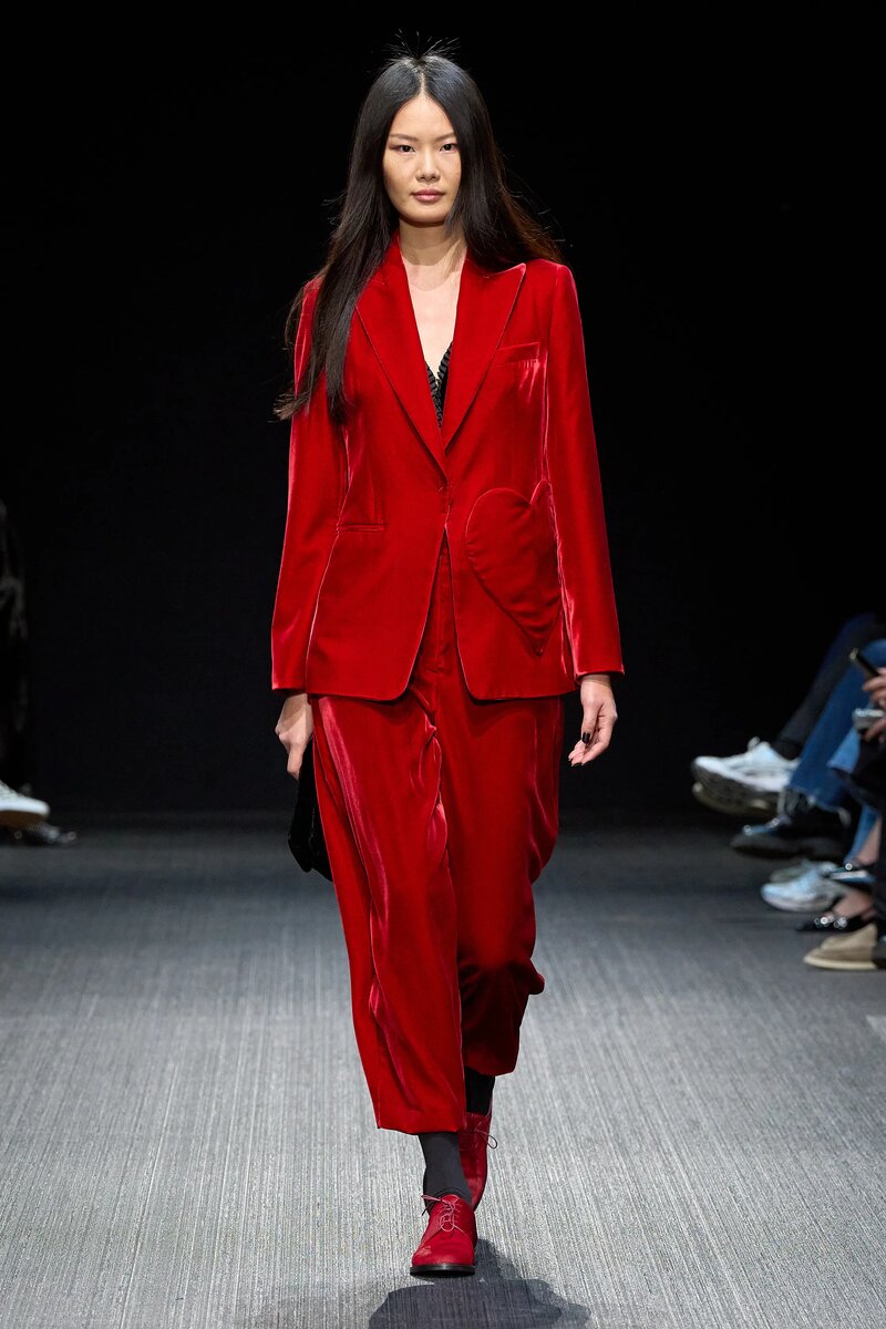 Emporio Armani Fall 2025 Ready-To-Wear