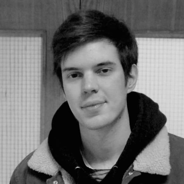    Денис Банников