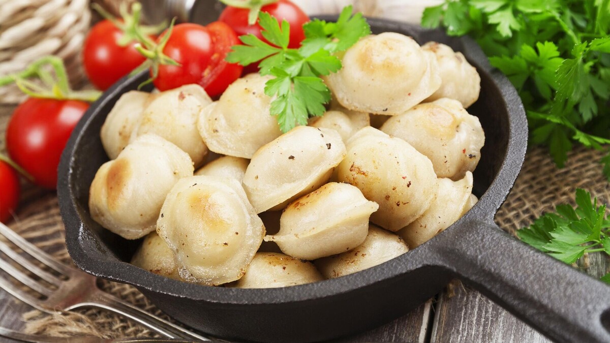Как приготовить пельмени на сковороде