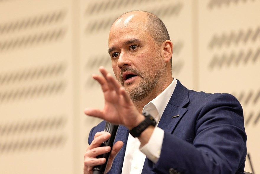    Генеральный директор Nissan Иван Эспиноса