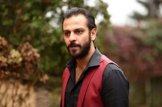    Кадр из сериала «Чукур»