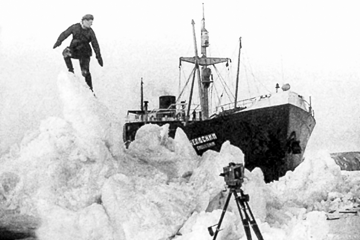 Ледокол «Челюскин», 1933 год. Фото П. Новицкого