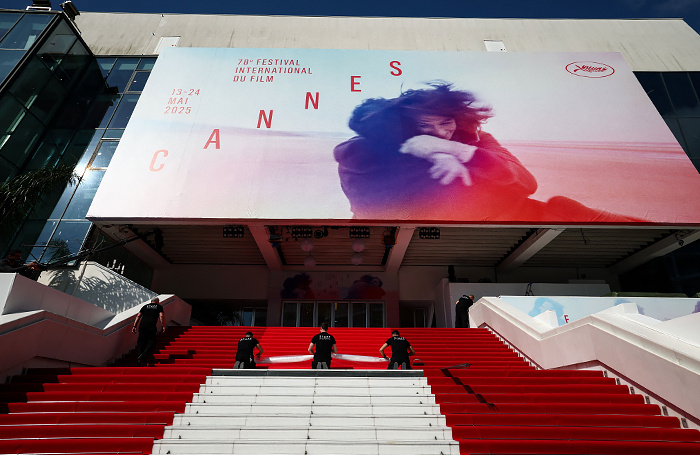    Reuters/Sarah Meyssonnier