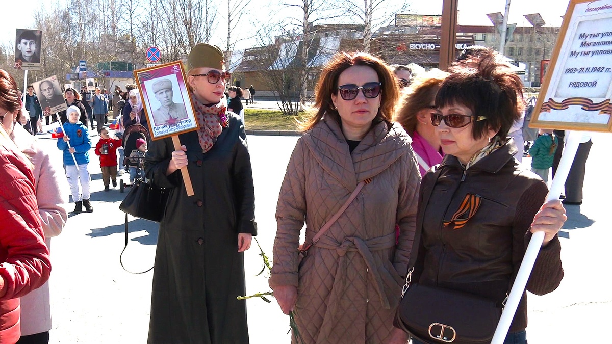    Нефтяники в Югре приняли участие в акции «Бессмертный полк»