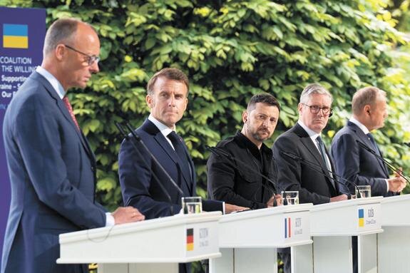     Визит лидеров Франции, Германии, Польши и Великобритании в Киев. Фото AP/TASS