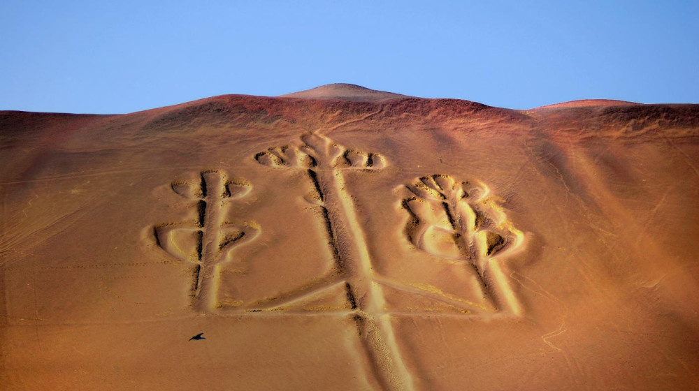    Тайна 180-метрового канделябра Паракаса скрывает код древних мореплавателей