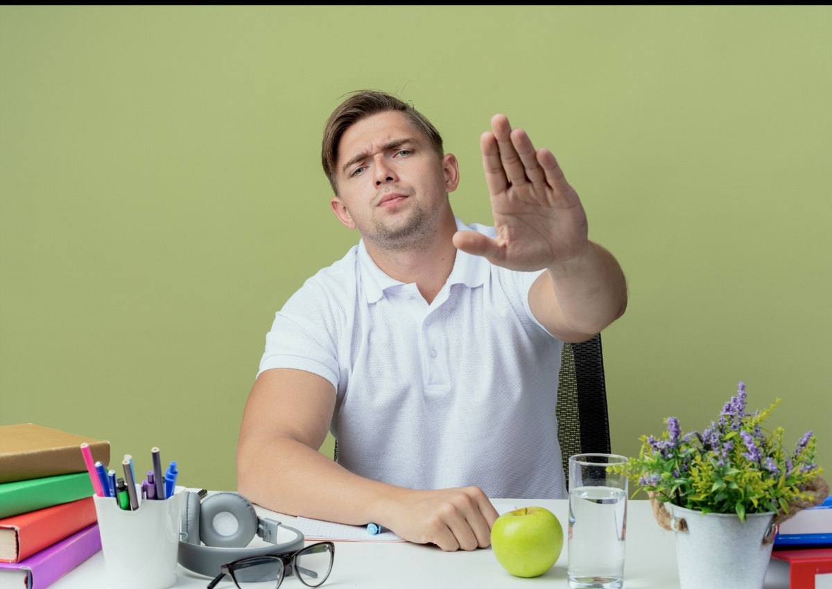 Взято с freepik.com