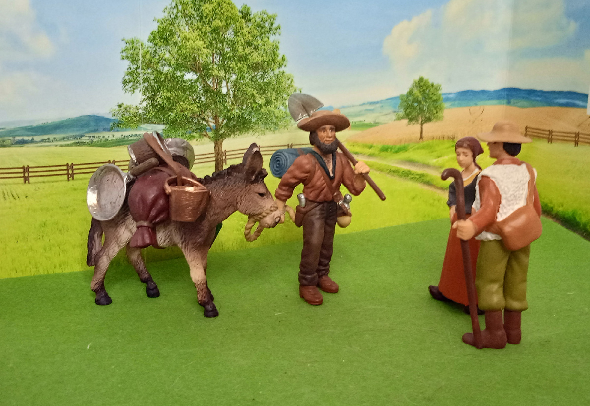 Посмотрите какая детализация, фигурка старателя с осликом выглядит, как живая
