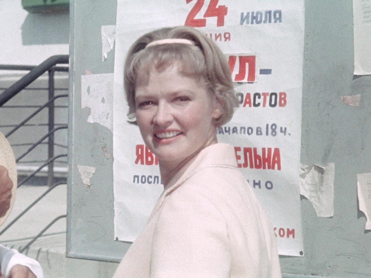    Нина Гребешкова