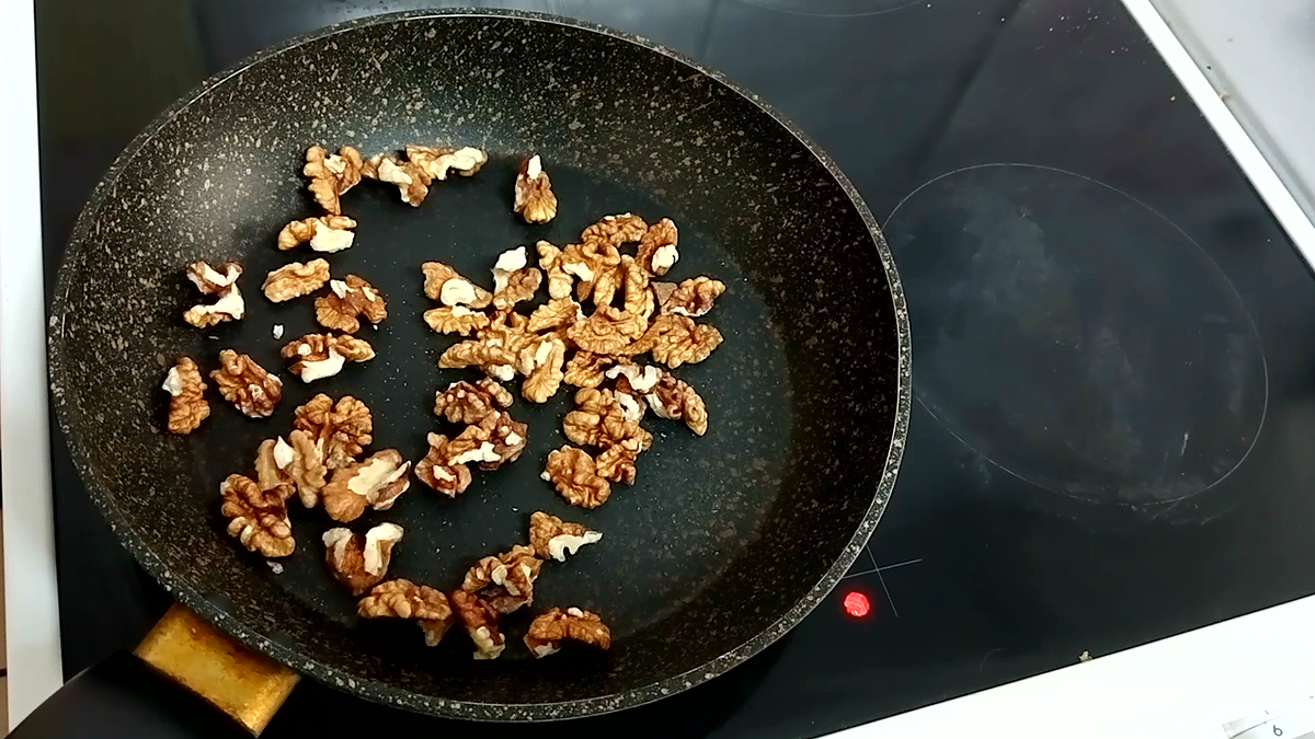 Просушиваем орехи