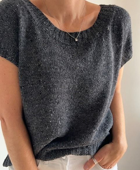 Футболка оверсайз спицами