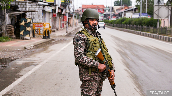     Фото: EPA/ТАСС   
 Текст: Дмитрий Бавырин