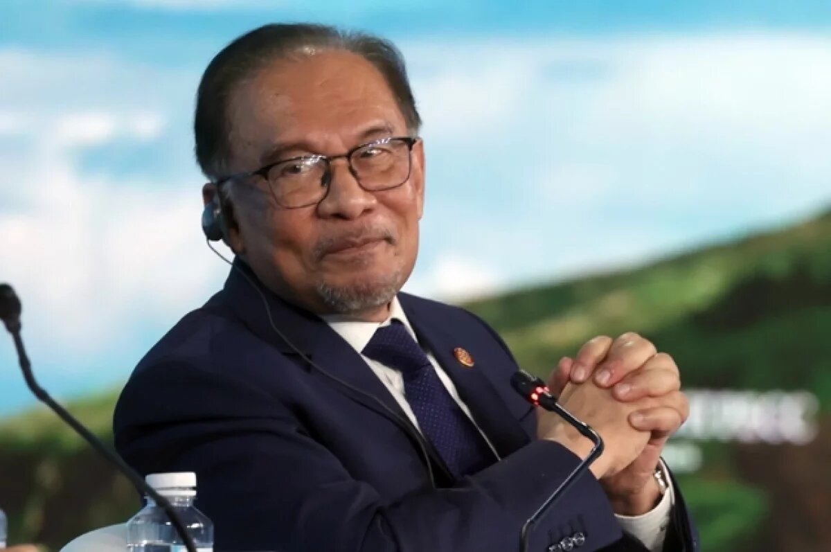    Премьер Малайзии Ибрагим прибыл в РФ с официальным визитом