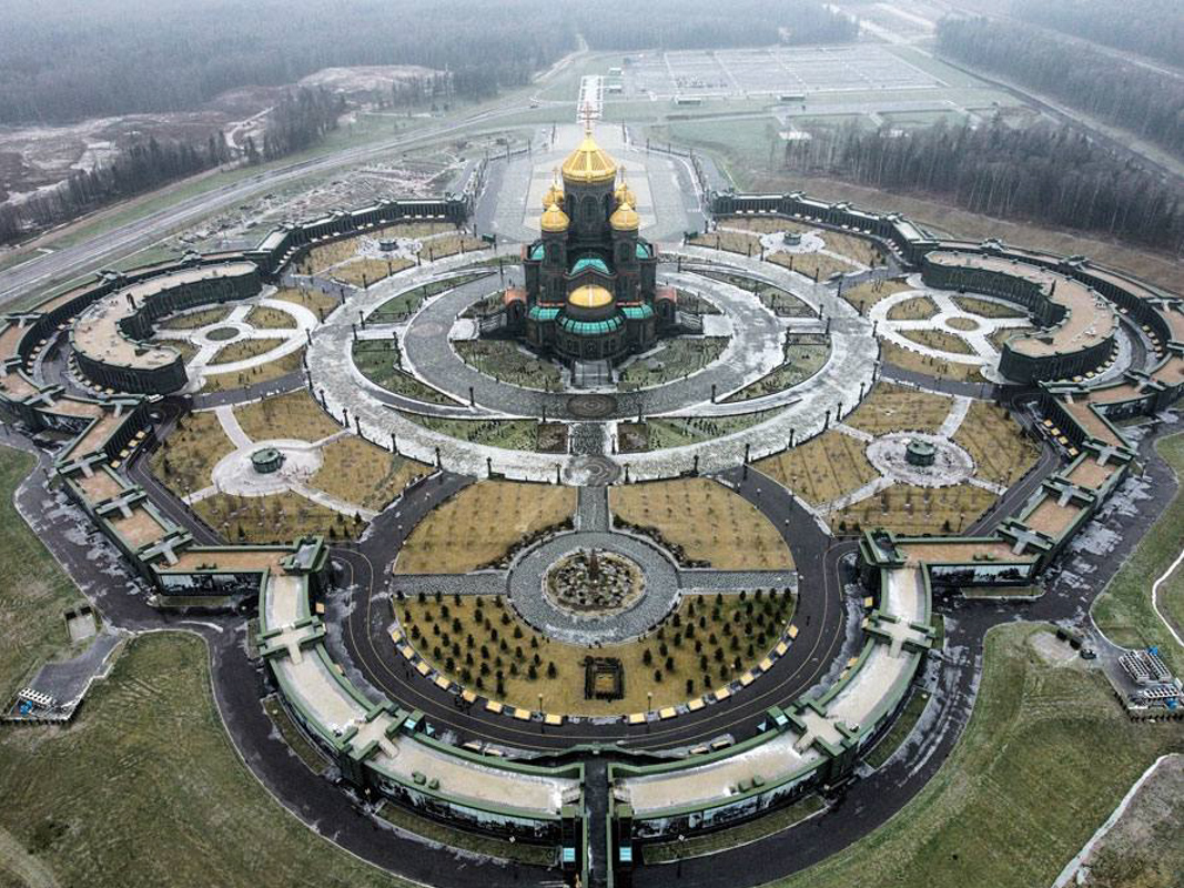 Фото https://pikabu.ru/story/park_patriot_7845489?cid=185309453&mv=2