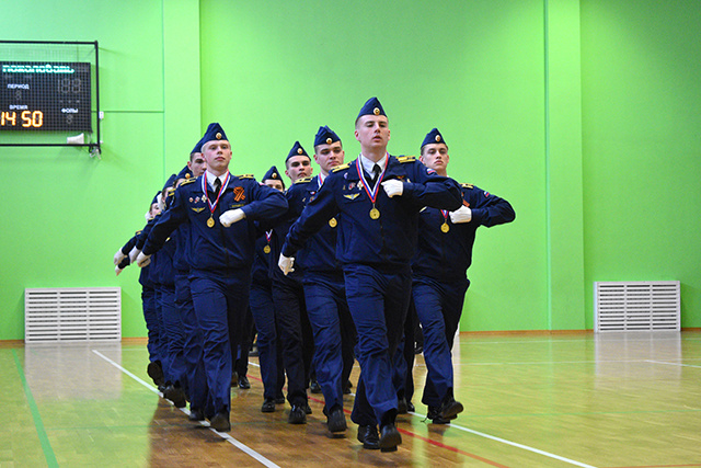 В областном конкурсе строя и песни примут участие 9 команд школьников из Твери