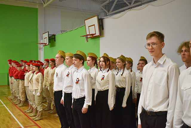 В областном конкурсе строя и песни примут участие 9 команд школьников из Твери