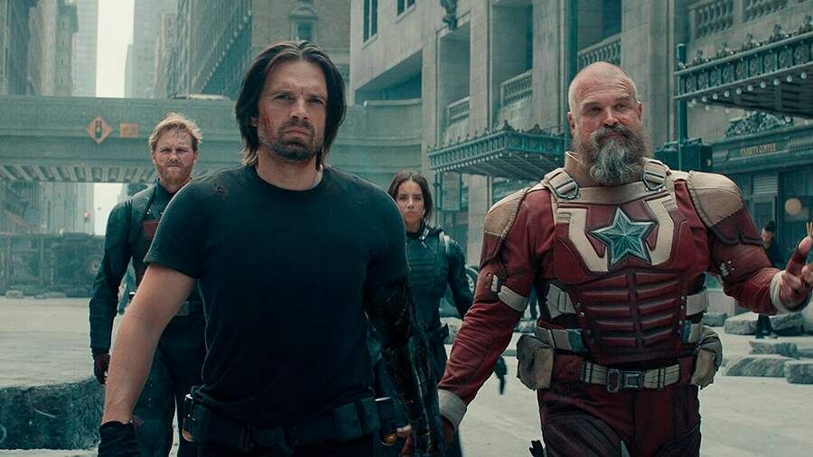 Кадр из фильма "Громовержцы"