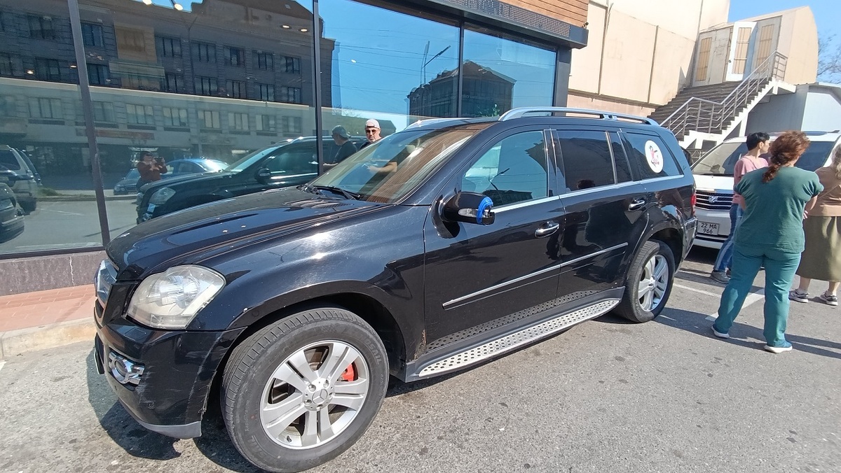 ВОт такой джип ждал меня для тура