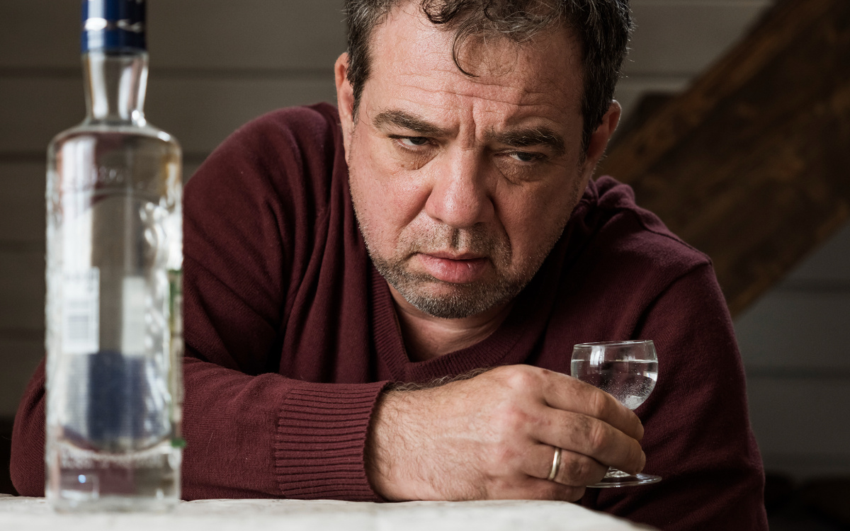 Как алкоголь влияет на мозг (источник изображения: freepik.com)