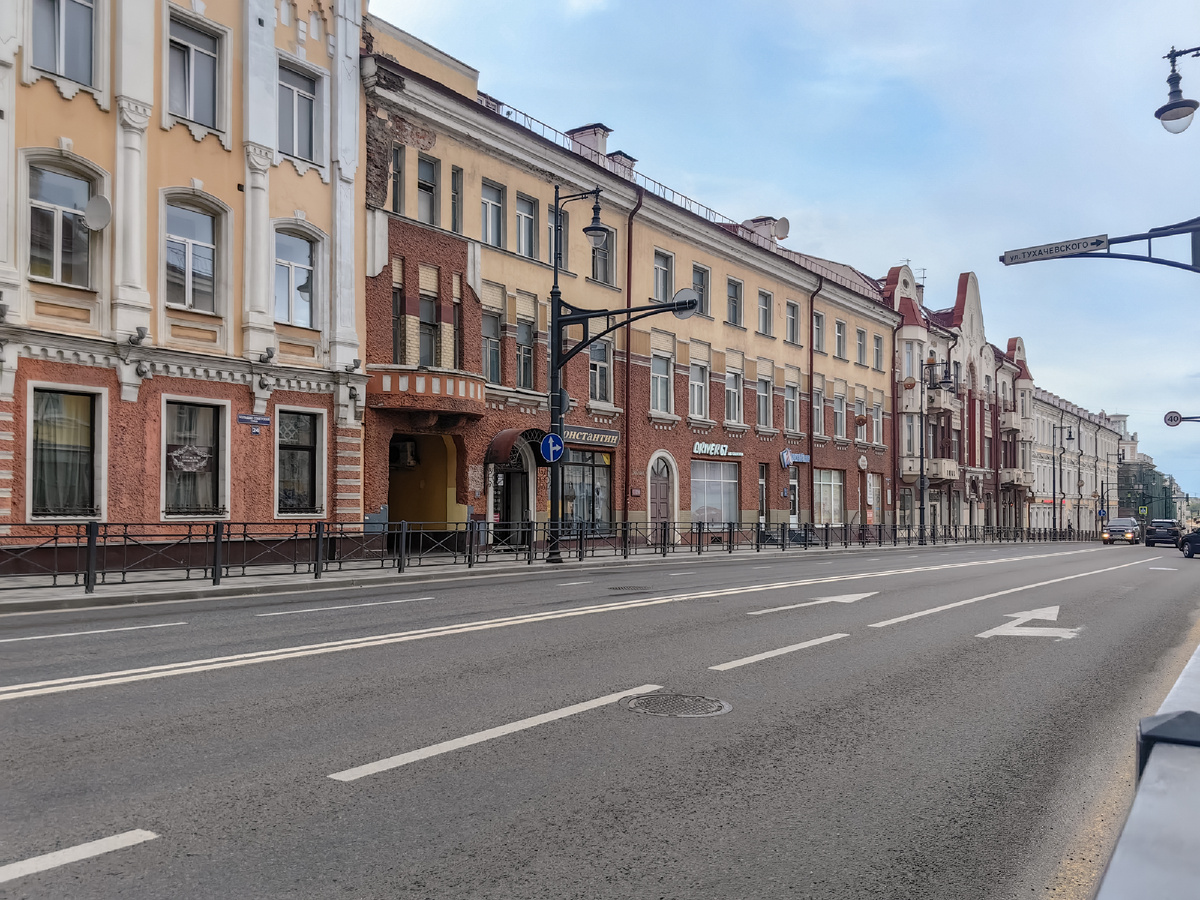 Большая советская улица