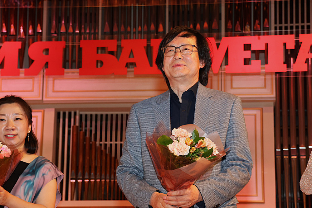 Цинь Вэньчень
