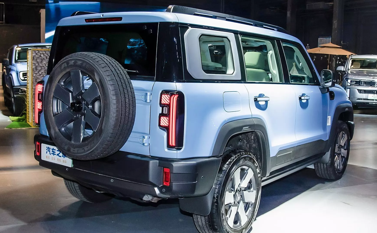 Корма BAIC BJ40 Magic Core