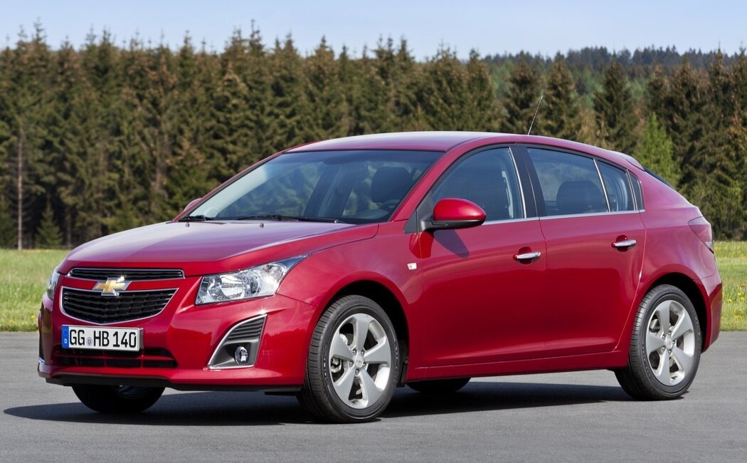 Chevrolet Cruze J300 (2009–2016)