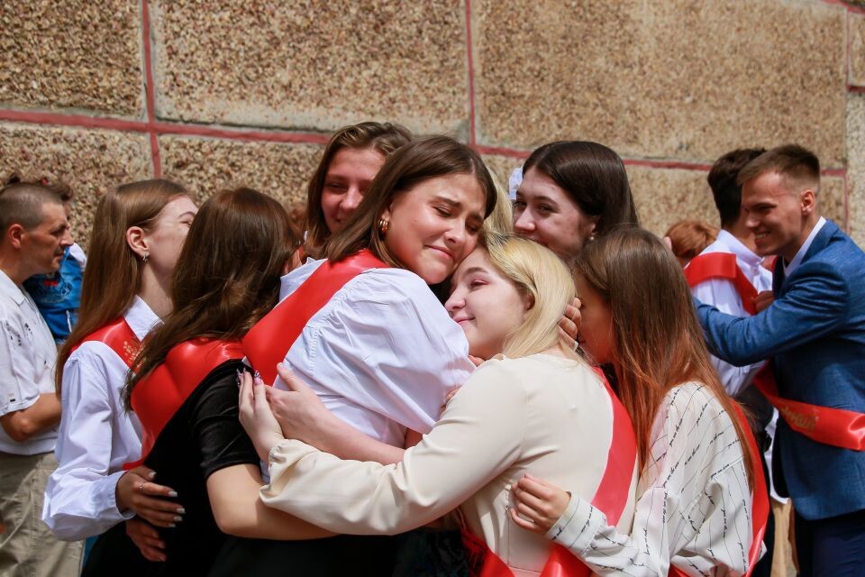    Последний звонок. Источник: Виталий Барабаш