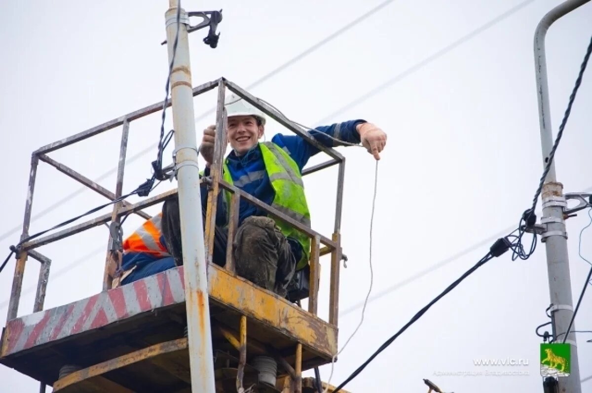    Во Владивостоке произошли отключения света более чем по сотне адресов