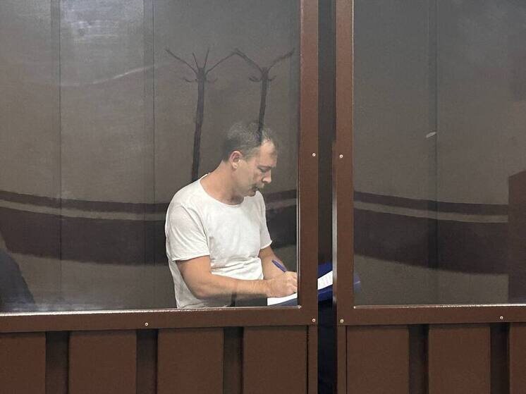     Обвиняемый в убийстве конкурента Артем Бакуров в суде. Фото из архива редакции