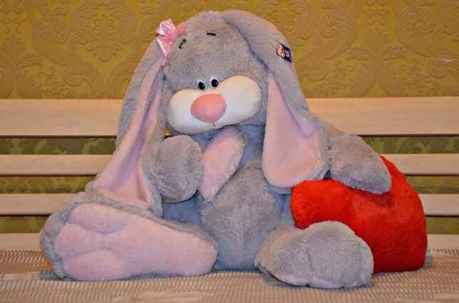 Плюшевый заяц.