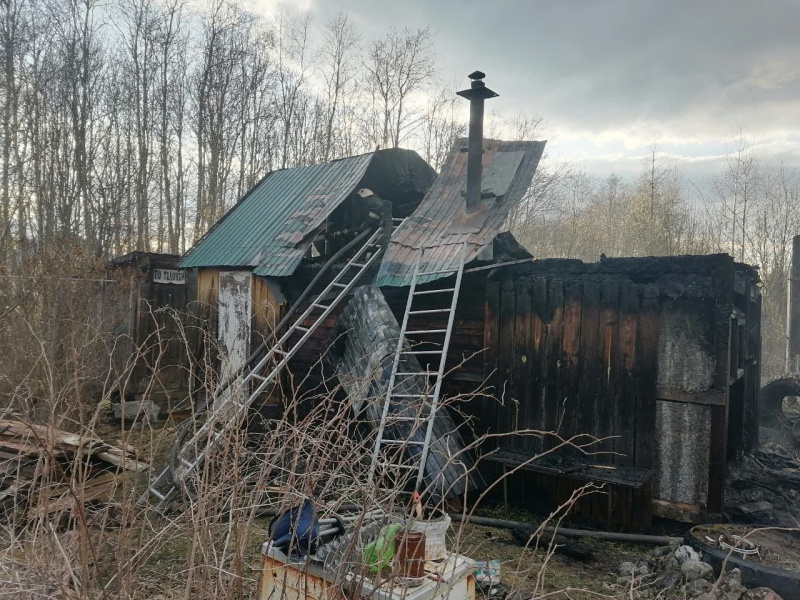    Частная баня сгорела в СямозероГоскомитет Карелии по ОЖ и БН