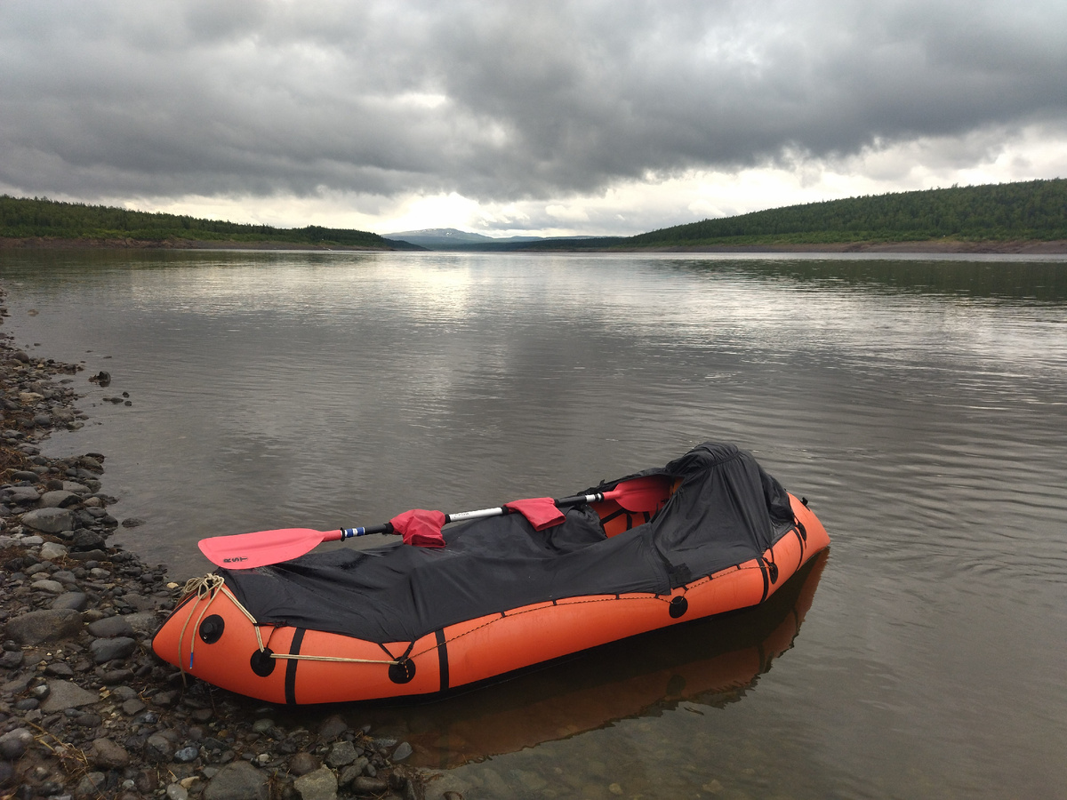 Утренний старт от устья реки Северная.