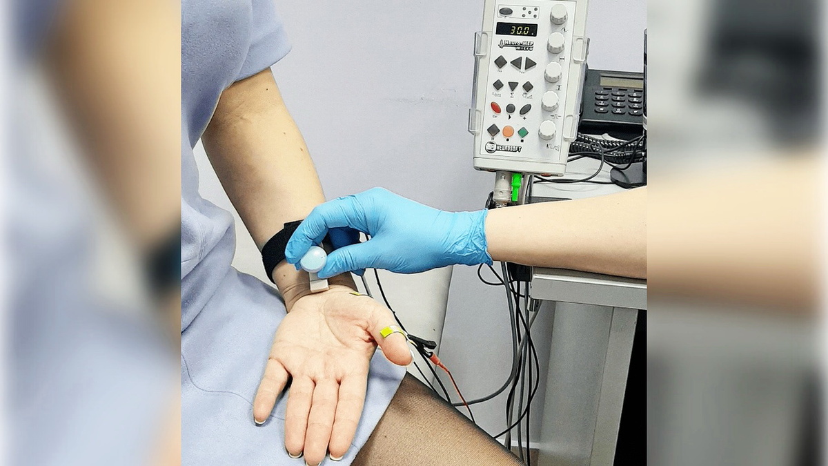    Специалисты Берёзовской районной больницы начали проводить электронейромиографию