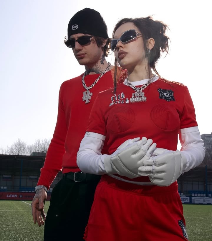 Инстасамка с мужем Moneyken