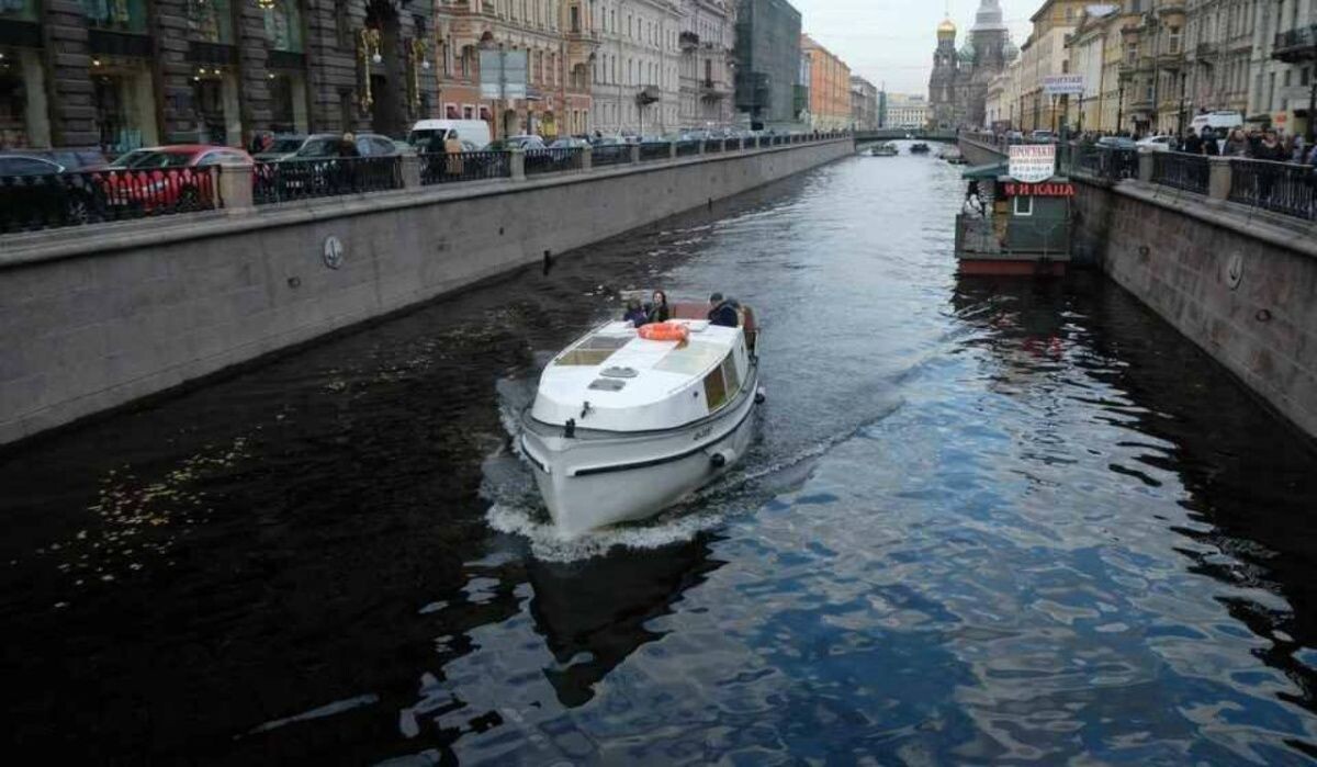     Навигация в Петербурге. Источник: kp.ru Автор фото: Артем Килькин