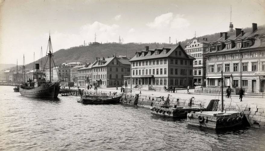 Владивосток в XIX веке, сгенерированный нейросетью Шедеврум