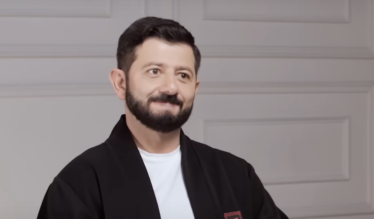    Михаил Галустян. Фото: Youtube / @NadinStrelets