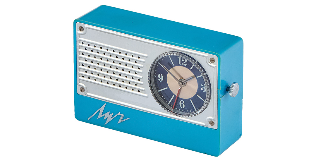 Механические часы-будильник «Луч» в виде радиоприёмника