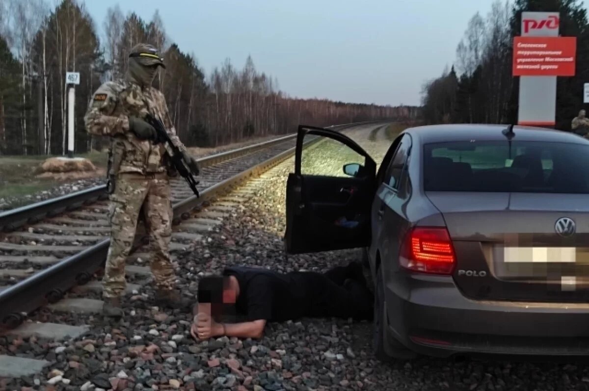    Двоих подозревают в организации нелегальной миграции через Смоленщину