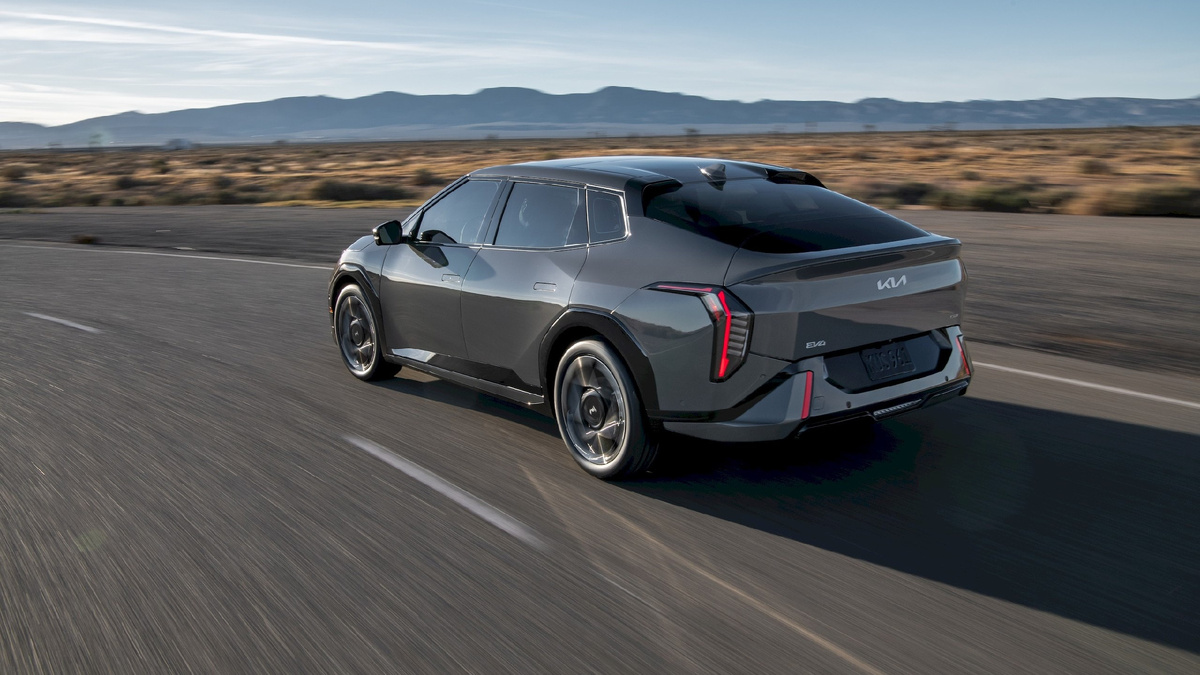 Kia EV4