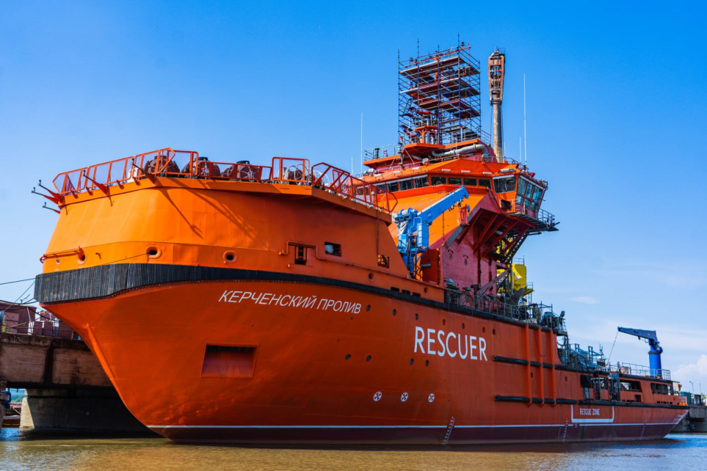 На МФАСС "Керченский пролив" проекта MPSV06 испытали главные двигатели / Фото: "Амурский судостроительный завод", ПАО  📷
