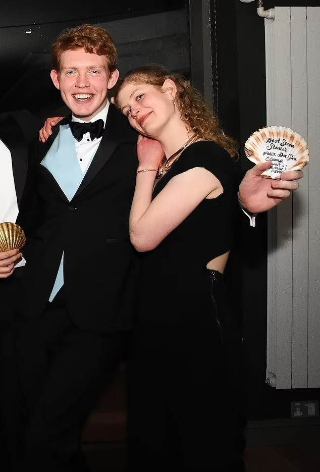 Социальные сети