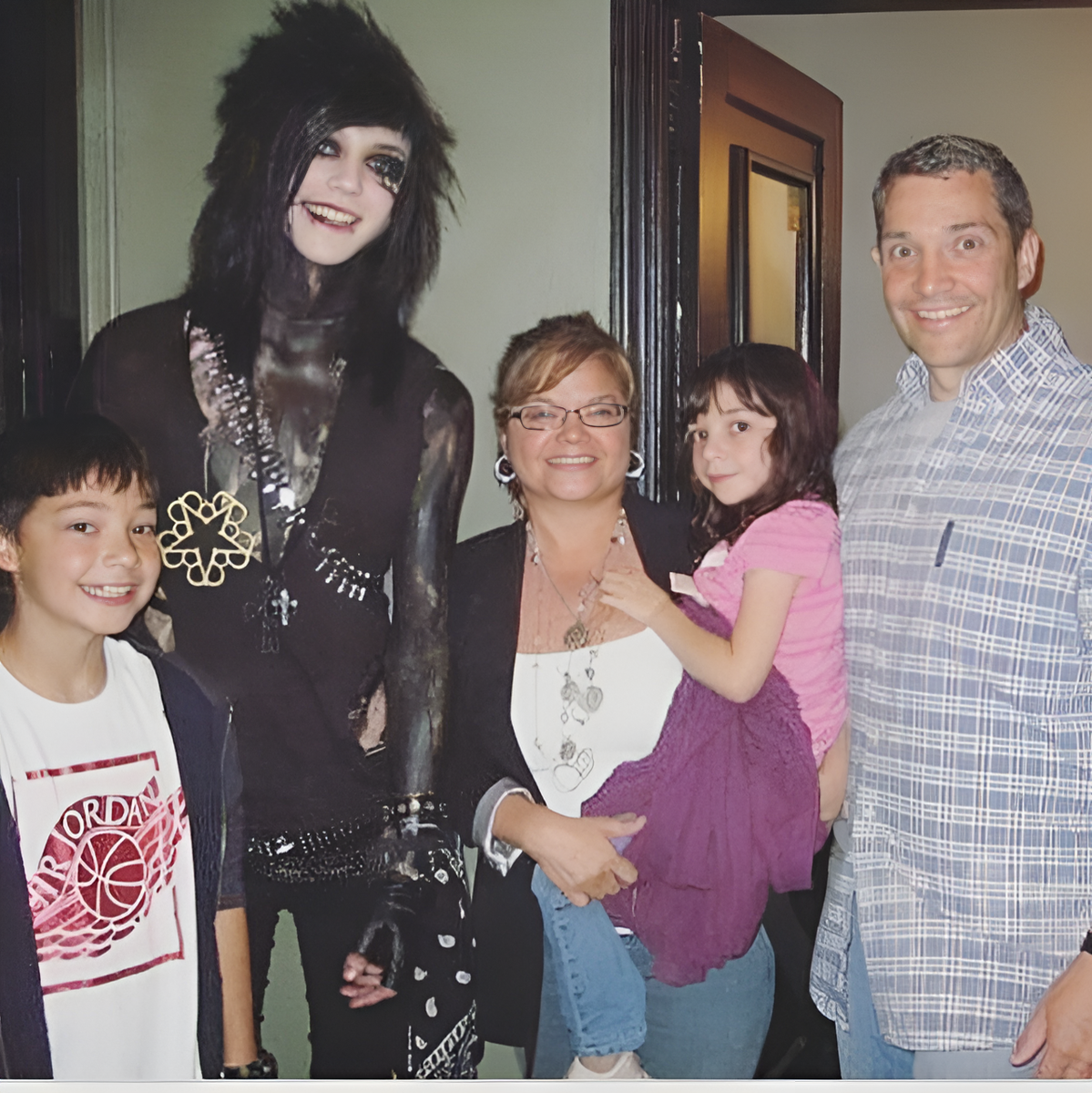 Источник: https://www.reddit.com/r/CustomPlayerCutscene/comments/baf60h/family_photo/