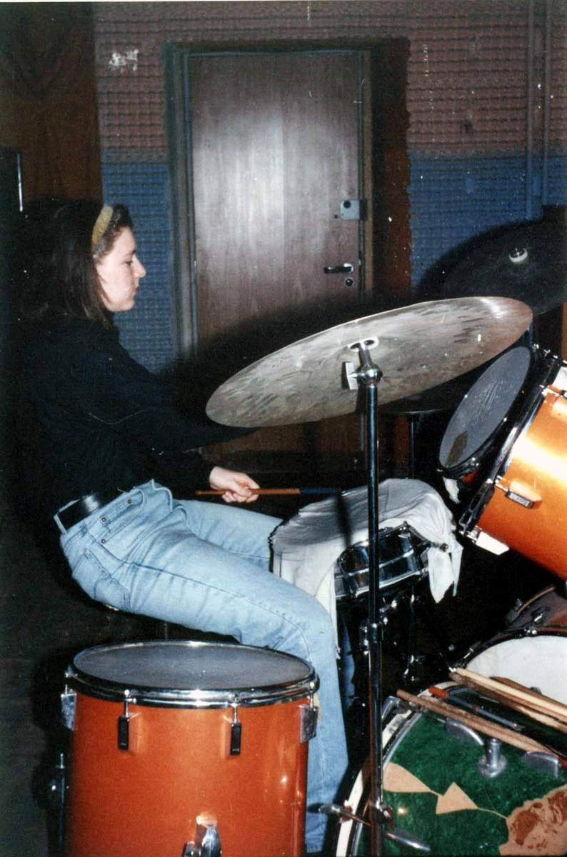 Света Невестина в музыкальной комнате Лицея