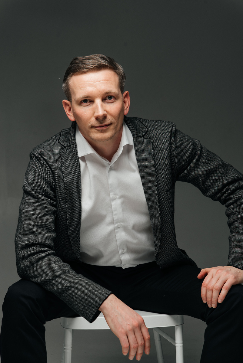 Антон Родионов - Руководитель бюро