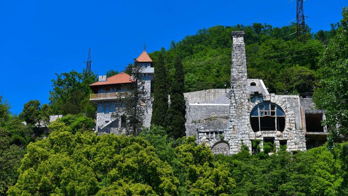 Замок принца Ольденбургского. Источник: © Sputnik / Томас Тхайцук
